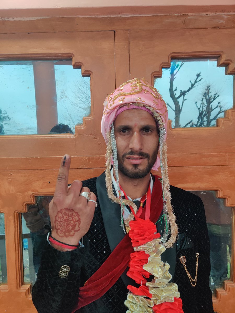 #ChunavKaParv 
#DeshKaGarv

#SVEEP campaign inspires newlyweds!

Rakesh Thakur and Shardha Devi from Bunjwah of District Kishtwar, cast their votes at the polling station on their wedding day.

<a href="/ECISVEEP/">Election Commission of India</a> 
<a href="/SpokespersonECI/">Spokesperson ECI</a> 
<a href="/Devansh_IAS/">Devansh Yadav</a> 
<a href="/diprjk/">Information & PR, J&K</a>