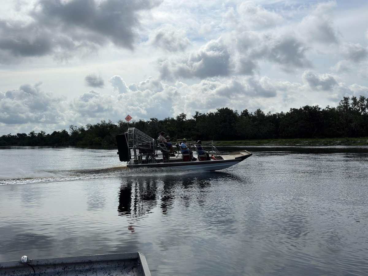 It's going to be a beautiful spring weekend! 🎉 What are your plans? We'd suggest sunshine and adventure! ☀️Join us for fresh air, warm rays, and a REAL Florida ride. Airboat and swamp buggy tours, horseback trail rides, canoe trips and more!➡️ peacerivercharters.com #peaceriver