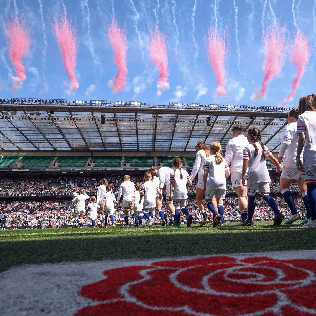 One more sleep...

#ENGvIRE #GuinnessW6N @Twickenhamstad