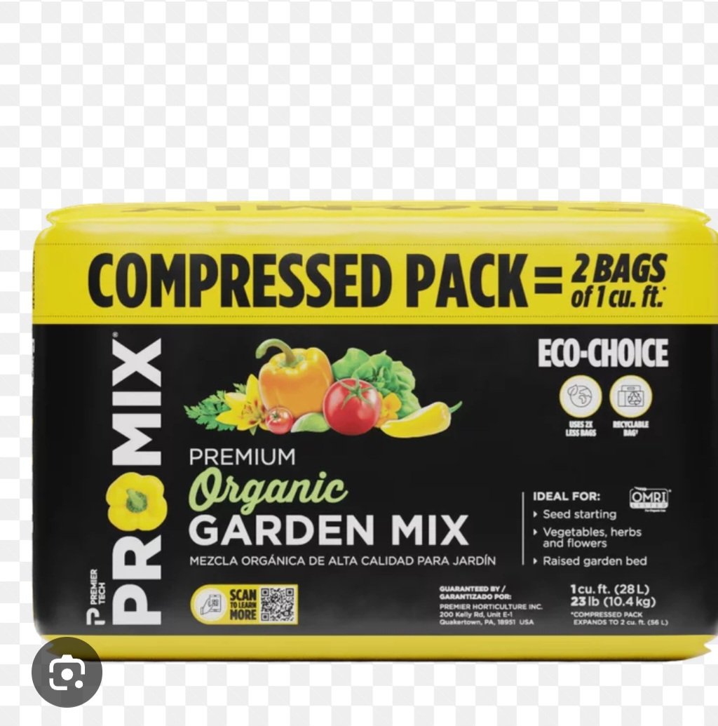 Hempy 420 eve growmies!! Had to pop some more seeds. 3 out of 4 remix from @PStarseed420 were boys they had to go. Last one is a happy girl. Day 12 of flower for her. So i switched medium to this pro mix coco. We shall see how it goes. Much love growmies. Have a great day. ✌️💚