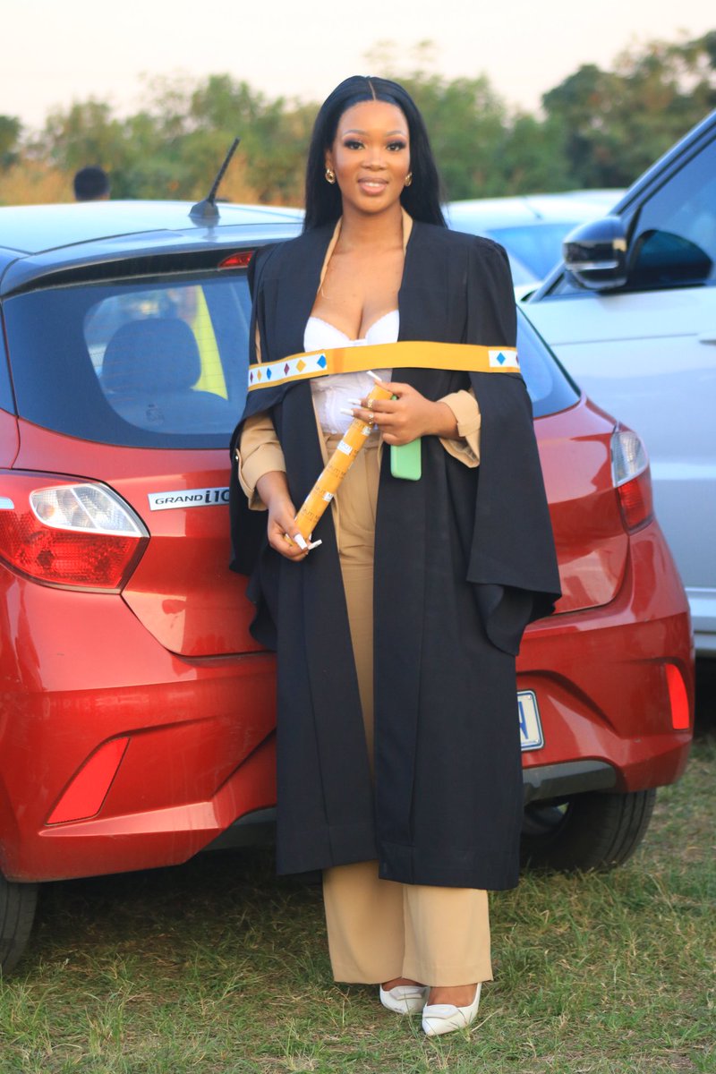 NothileBulela_M's tweet photo. Ebeke walunga uThixo
Resilience!!

#mutgrad24
#womaninengineering
#Civilengineeeing https://t.co/OcXXAow4j7