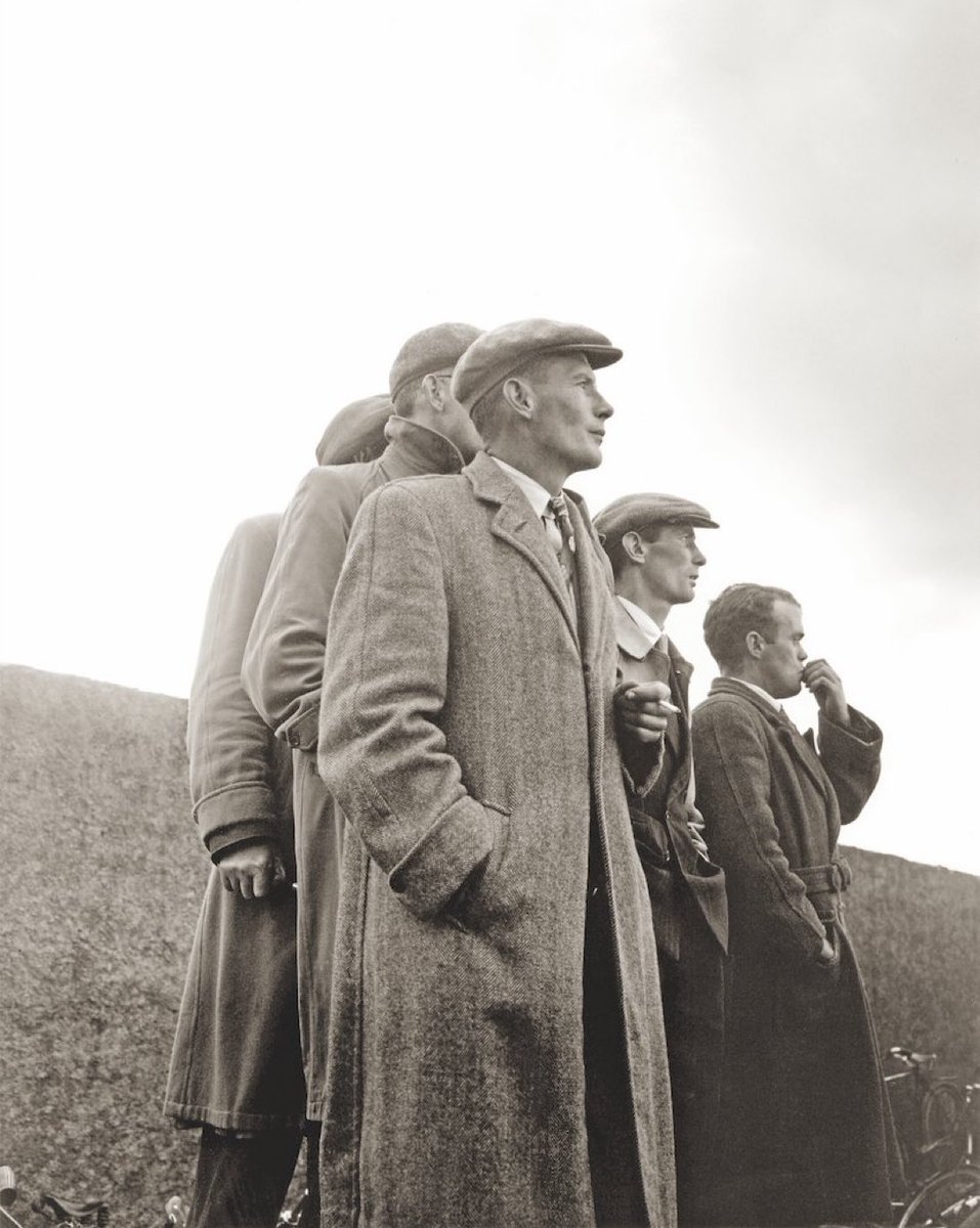 The finest men  in Ireland 

1960’s clare supporters ! 

What a stunning coat