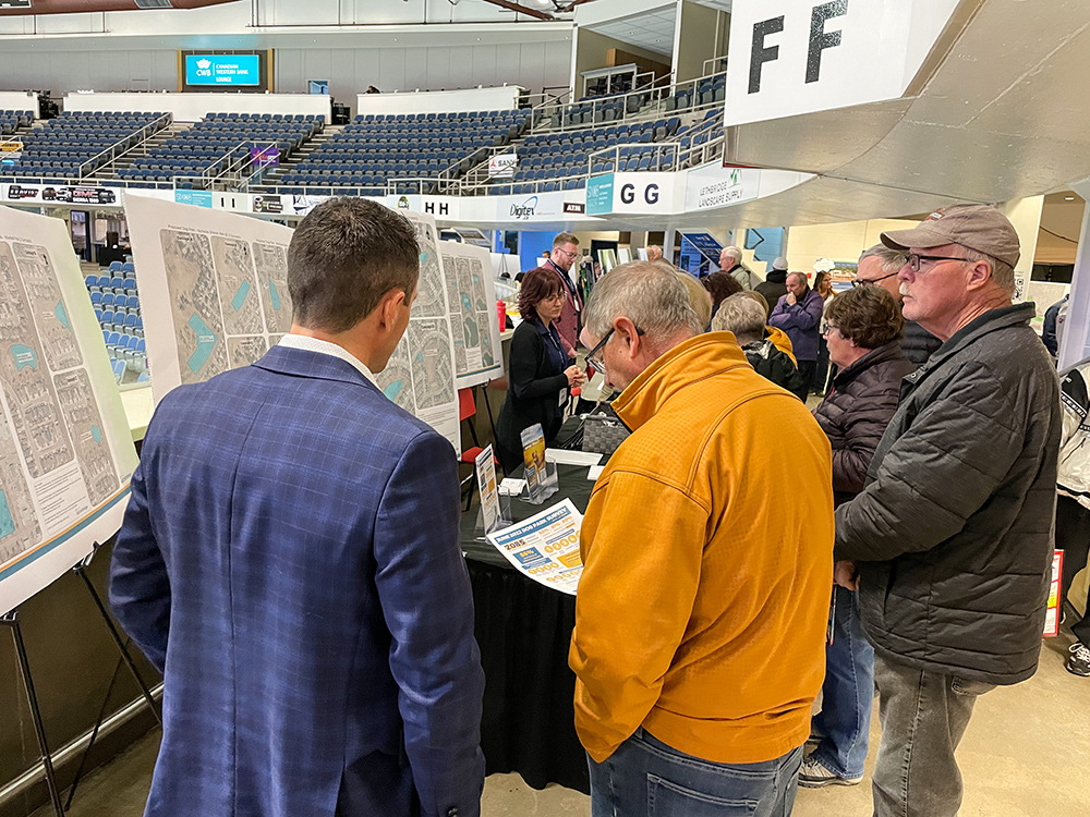 Community Conversation Countdown Day 6⏰ Come out to the @enmaxcentre next Thursday for this free, family-friendly fun event to see all the current City & community projects we're working on! We're excited to welcome some awesome community partners to connect with you 🧵 #yql