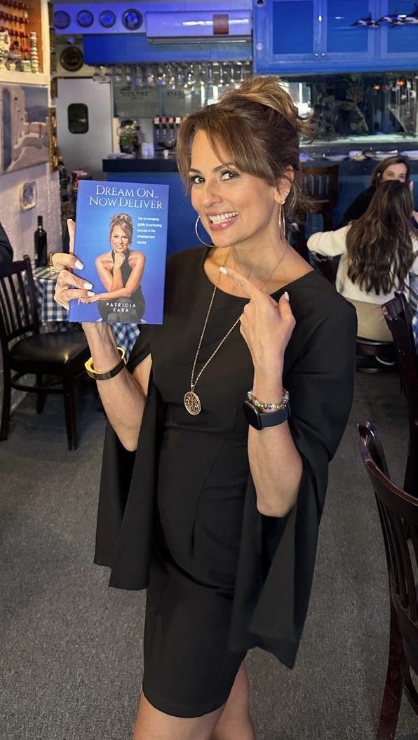 Wow, what a day! Felt the love and support from so many friends! Thank you to @DelphiGreek @greekspiritmuse #KleosMastiha for making this day so special! And thank you to all who attended! More photos come! #DOND #DreamOnNowDeliver #BookSigning #Author #GreekFood #GreekCocktails