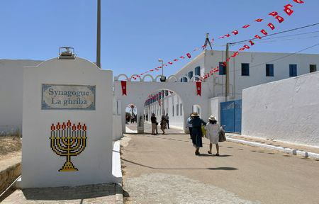 ⚠️  ORGANISERS OF JEWISH PILGRIMAGE IN TUNISIA CANCEL ANNUAL CELEBRATIONS OVER GAZA

Full Story → PiQSuite.com/reuters/organi…

An annual Jewish pilgrimage to Tunisia's Djerba synagogue and celebration has been cancelled due to the war in Gaza, the head of the organising committee,…