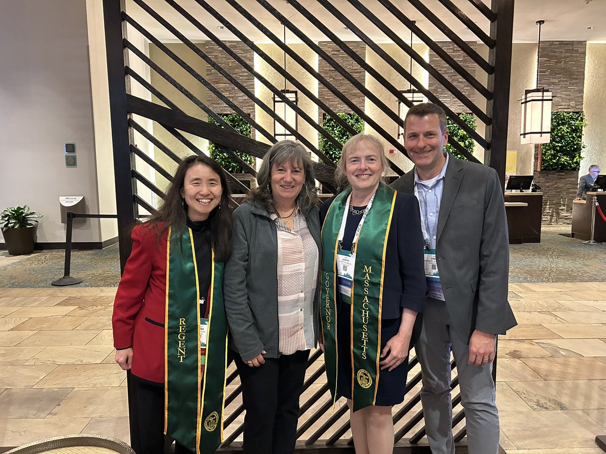 DrElisaChoi's tweet photo. .@ACPIMPhysicians #IM2024 amazing learning &amp; wonderful connections!

More opportunities to connect today:

1) #IMProud to be Pan Asian in #InternalMedicine 3pm-4:30pm Room 259

2) #ACPMA Chapter Reception 6pm-7:30pm

“Come for the science, stay for the people.”

#PanAsian #ACPMA https://t.co/as1gUIWEbi