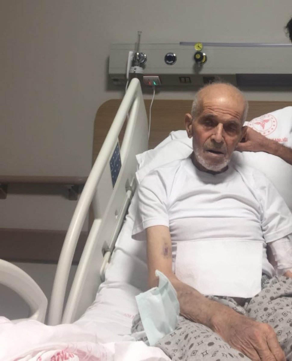 Abdulalim Kaya, geçirdiği bir ameliyattan 12 gün sonra tutuklandı. 60 gün boyunca tek başına hücrede tutuldu. Bu süre zarfında mide kanaması geçirdi. Cezası ertelenen Kaya, Mart 2023’de tekrar tutuklandı. AbdülalimKaya TahliyeEdilmeli