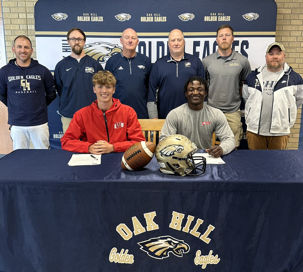 OakHillFootbal1's tweet photo. Congratulations to Levi Trexler &amp; Avery Mills for signing to play football at Indiana Wesleyan next fall. IWU just got a couple good ones! @LeviTrexler @averymi21 @IndWesleyan_FB @Coach_Rode @OakHillAthletic @Oak_HillHS https://t.co/lXT8ggyS75