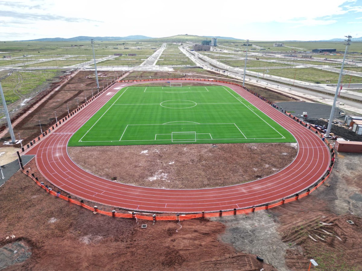 @CollinsBriche The stadium at #Konza is ready. Tour the place.