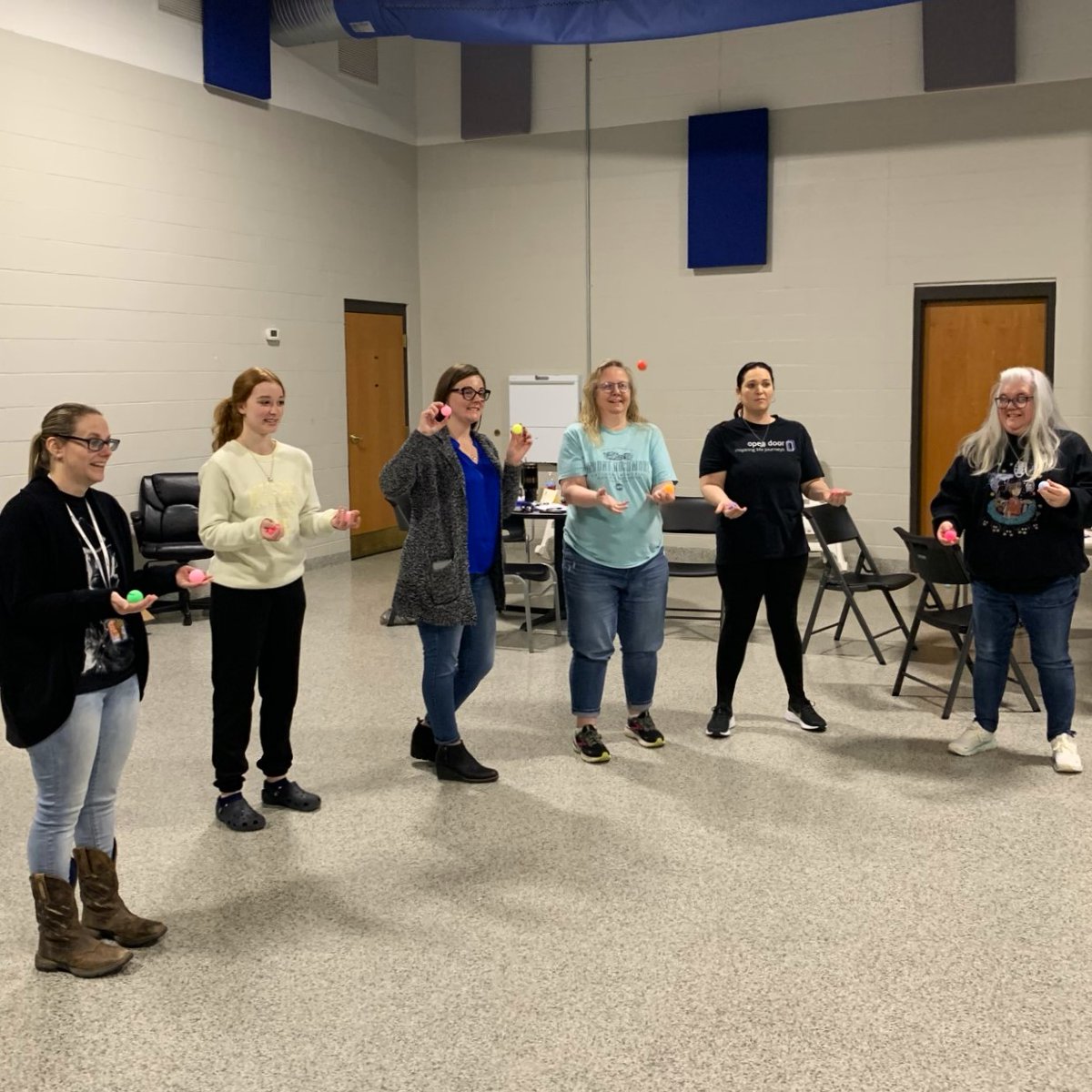 Have you ever tried juggling before?

The fourth installment of our Next Level Leadership Training was the perfect way to show us just how difficult juggling can be, literally and with everything we juggle in our lives!

#OpenDoorCbus #InspiringLifeJourneys#Leadership