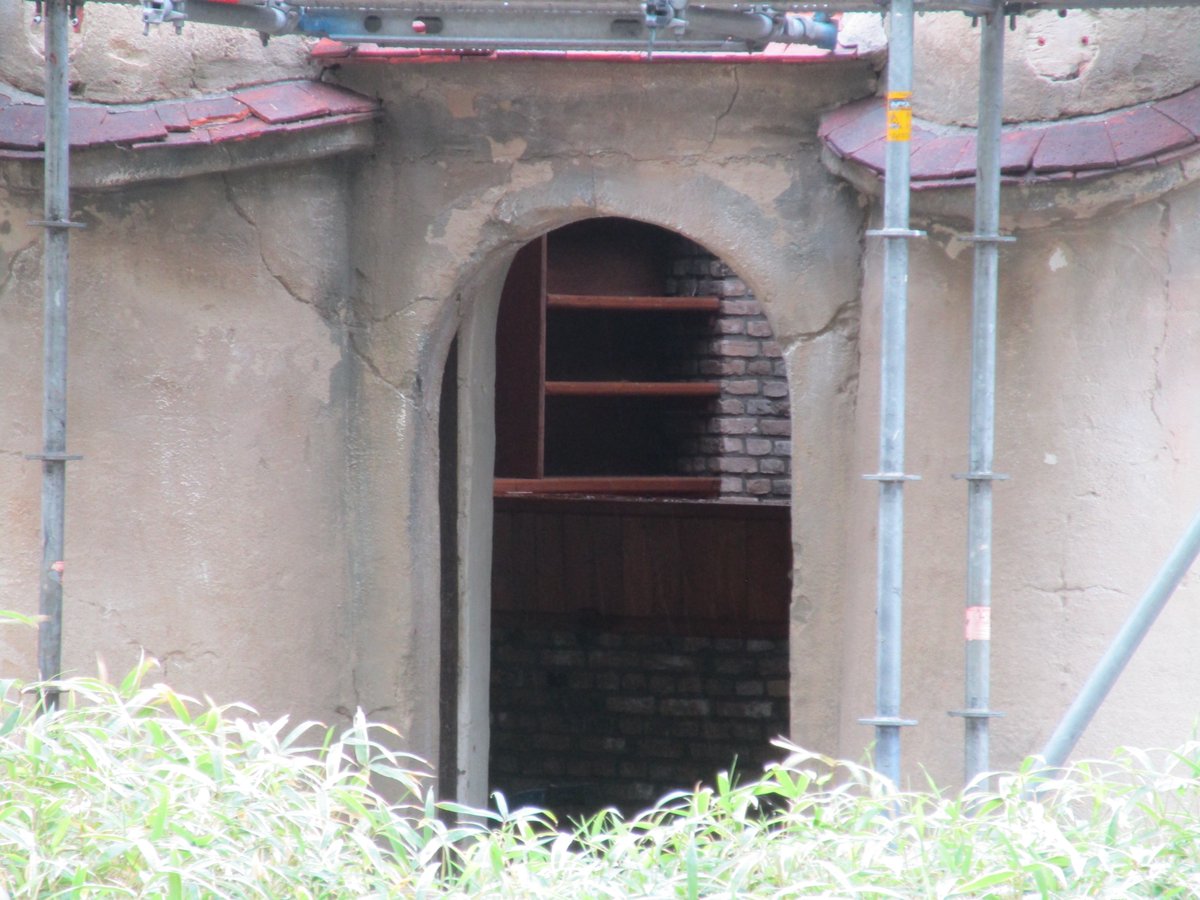 Coshira_'s tweet photo. Werkzaamheden Het Lurk en Limoenhuys 
#Efteling https://t.co/VjqiAvntFL