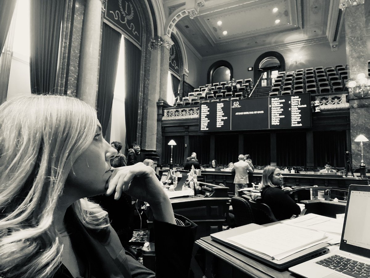 Sarah Trone Garriott tweet media