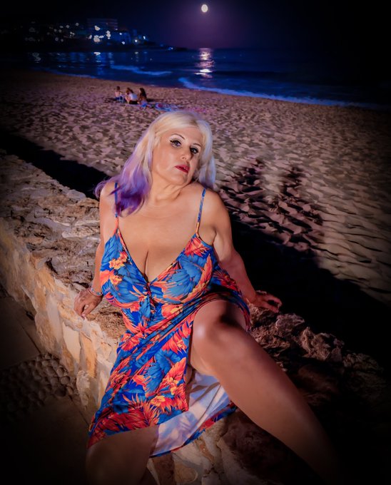 Cuando tu mujer es lo mejor de las vacaciones y las vistas de cualquier lugar al que vayas con ella!