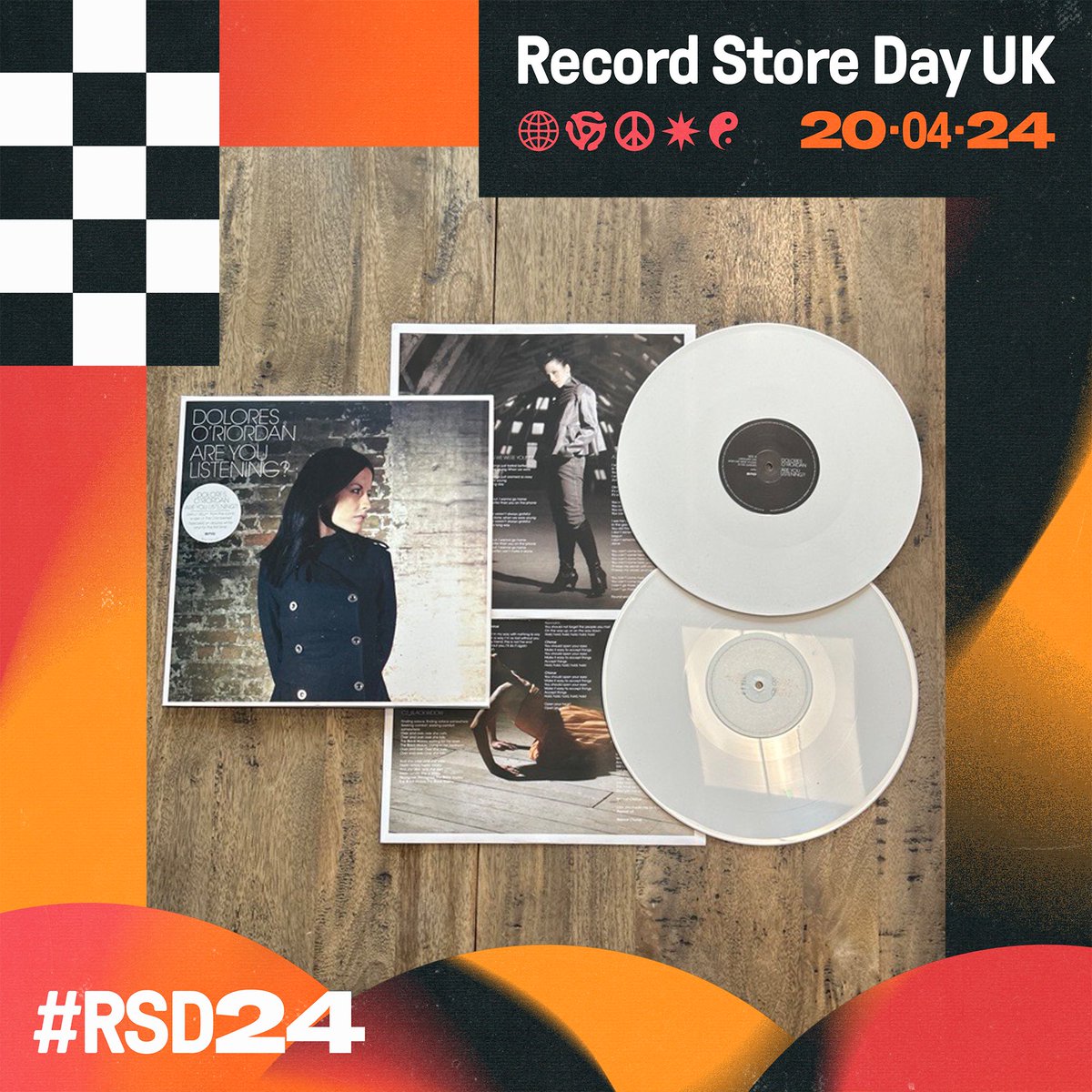 Dolores O'Riordan tweet media