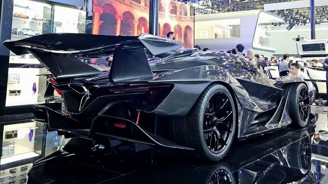 motorforms's tweet photo. Apollo Intensa Emozione https://t.co/lbcwpBuM9A