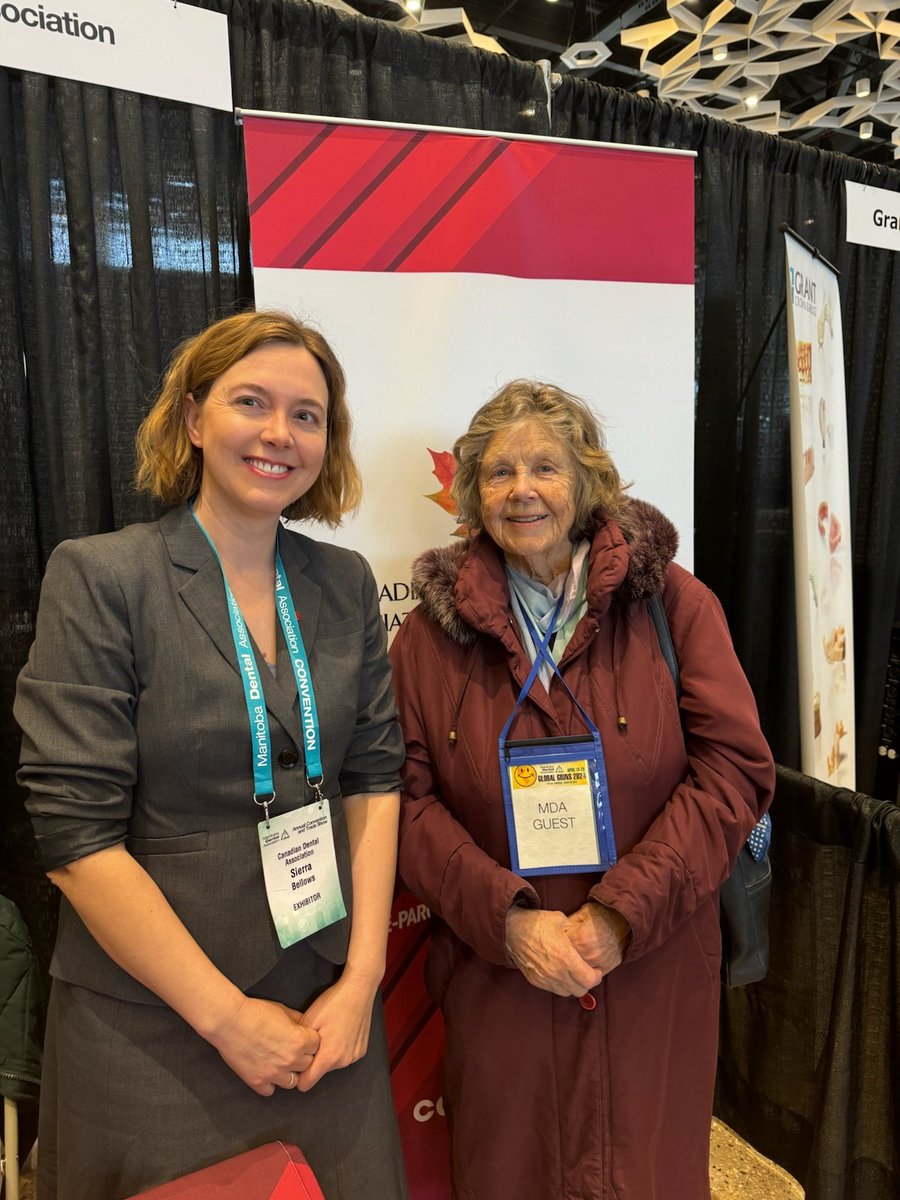 Look who stopped by our booth at the @ManitobaDentist Manitoba Dental Association Convention! Standing alongside our colleague Sierra Bellows is Dr. Olva Odlum, the first female dentist in Manitoba. It was a pleasure meeting you. Don’t forget to stop by the RBC Convention Center…