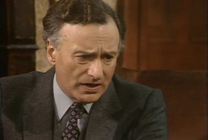 #ClassicBritishTV 12pm. #nocontext (From Yes Minister, Ep: 'The Devil You Know,' (Mon, Mar 23, 1981). Dir. by Peter Whitmore)