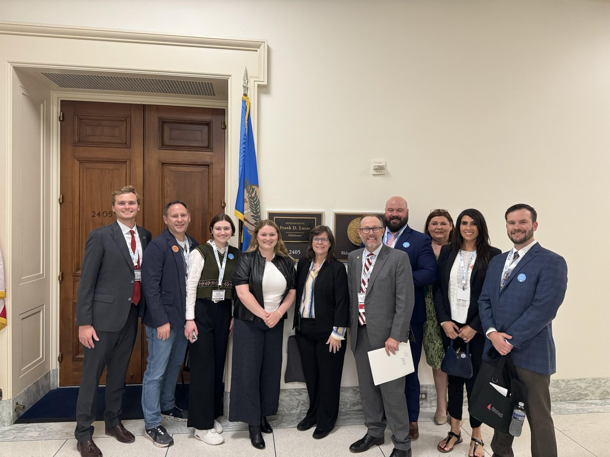 We joined #NCPAontheHill this week to meet with lawmakers about issues important to community pharmacy owners. Our team applauds the record turnout at this year’s Congressional Pharmacy Fly-in and the progress we made together toward impactful legislation for the industry.