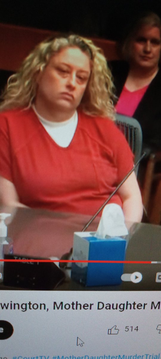 HillBilly_Baby's tweet photo. @rimongolozo what a miserable looking b!tch. Baby killer! Put her under the jail!! #RobinHowington #MotherDaughterMurderTrial #JusticeForDestiny https://t.co/TFB1iT2lOf