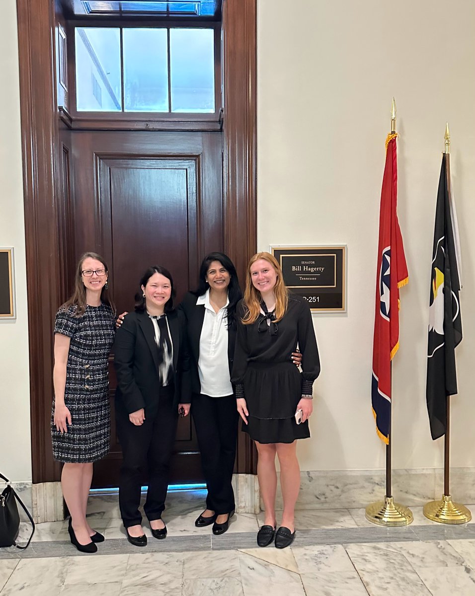 rhiruns's tweet photo. We are grateful to Jillian Cantrell and @SenatorHagerty for meeting with us to discuss the need for funding the @HRSAgov at $67 million in FY25, to benefit the more than 37 million Americans living with #kidney diseases. @ASNAdvocacy @VineetaKumar8 @KidneyBea_n @ASNKidney https://t.co/ldWmBHy374