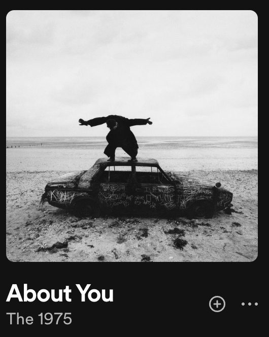 kellanhowell's tweet photo. It's a really great day for fans of both The 1975 and Taylor Swift. 

These two songs are almost identical. Convince me otherwise. https://t.co/2tokE8A8Pp