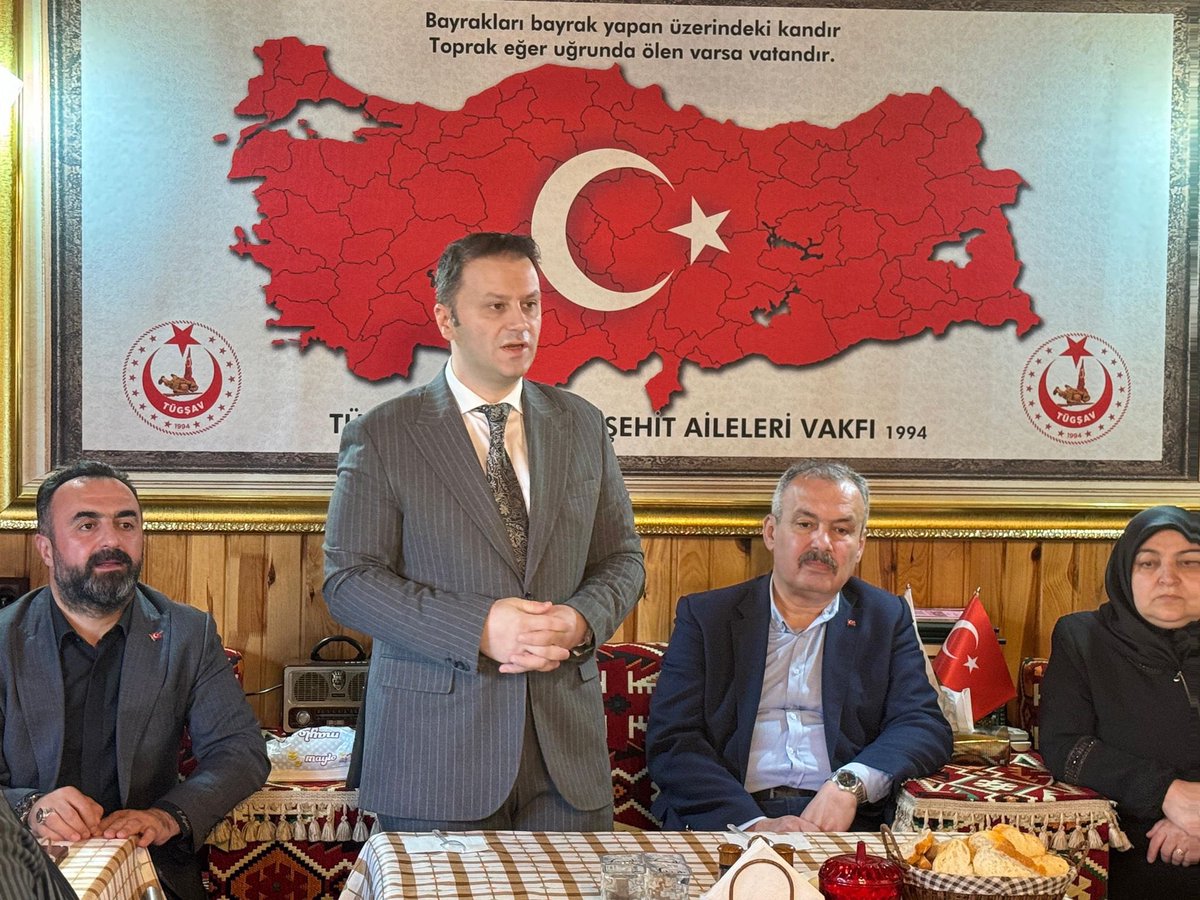 Sosyal Politikalar Başkan Yardımcımız  <a href="/leventalyyildiz/">Levent Ali YILDIZ</a> Şehitler haftası vesilesiyle Türkiye Gaziler ve Şehit Aileleri Vakfı Genel Başkanı <a href="/lokman_aylar/">Gazi Lokman Aylar</a> ve yönetimini ziyaret etti. 
 
#şehitlerhaftası