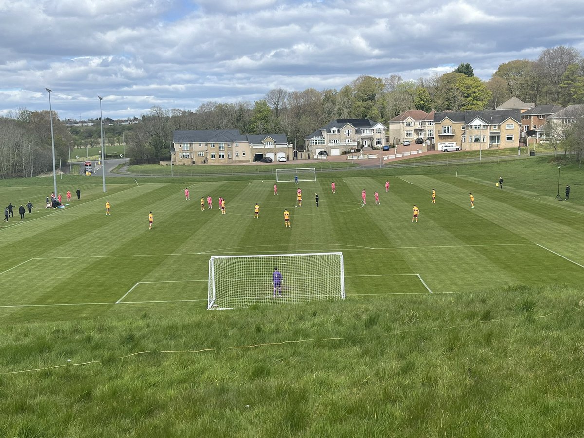 Motherwell 18s vs Hearts 18s

2-0 win for the Well. 

Z playing the full 90 👏🏼