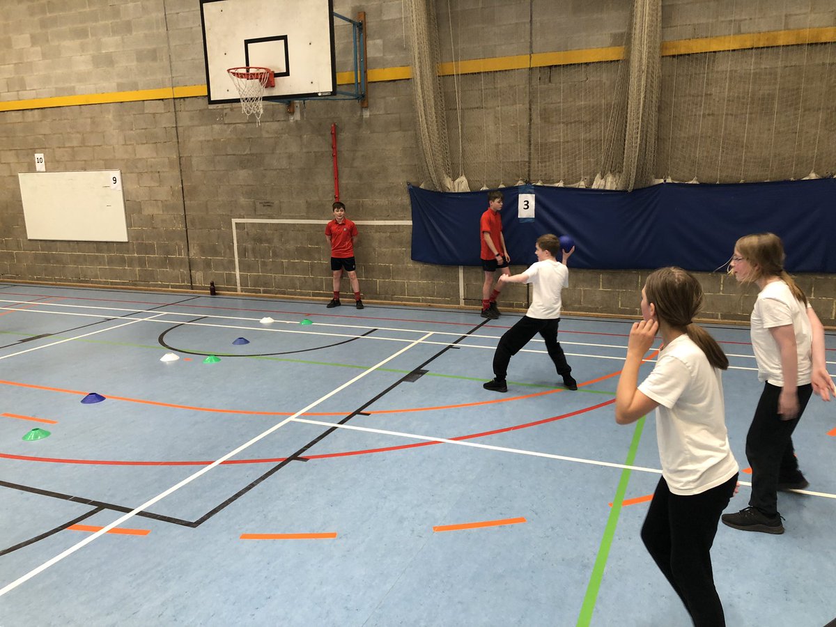 Weaverham High PE tweet media