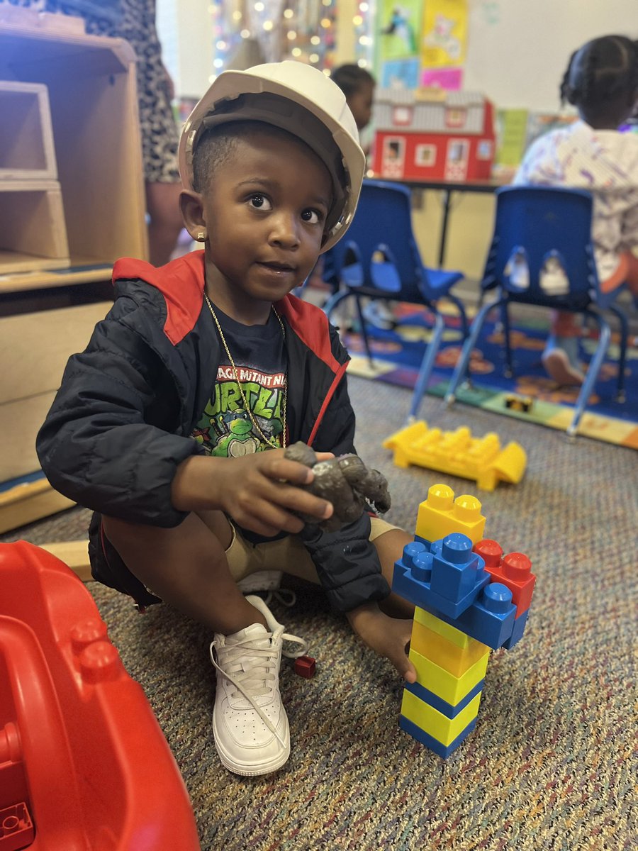 Friday Play #FridayFeeling #FridayMood #friday #prek #preschool