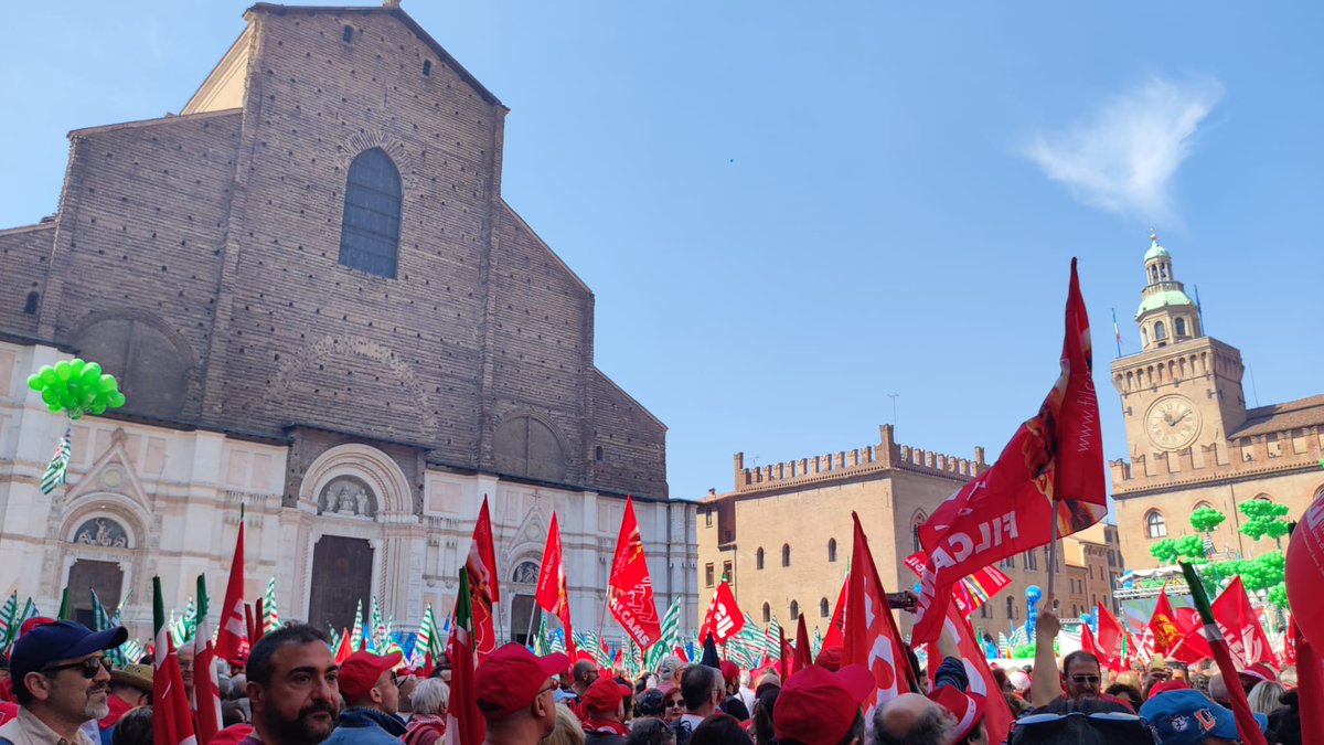 Nulidad del acto del despido directamente contrario a un mandato legislativo expreso aunque no se haya recogido de manera explícita esta sanción. Notas sobre una sentencia de la @CorteCost italiana. Muy interesante para la reforma del despido en España baylos.blogspot.com/2024/04/nulida…