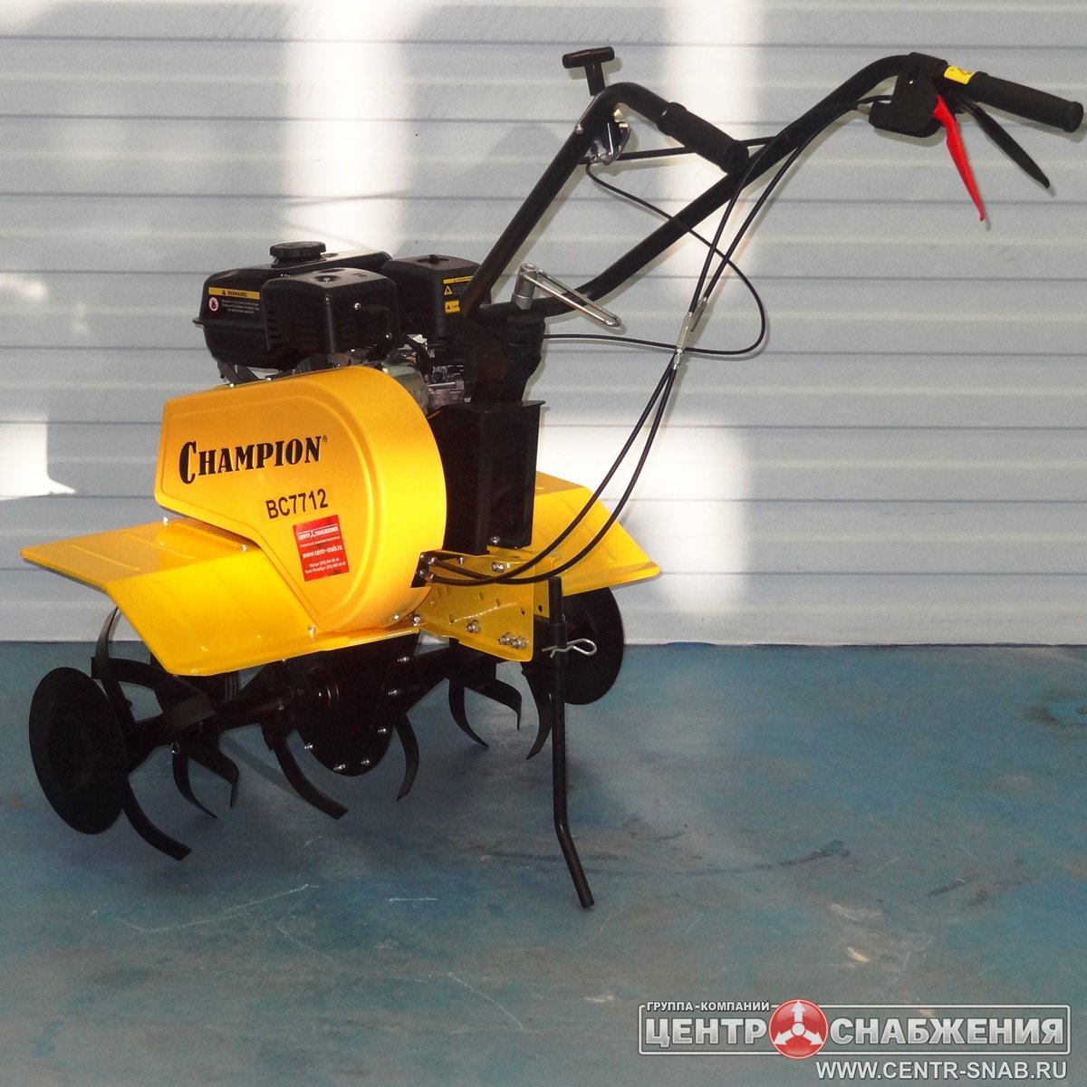 centr_snab's tweet image. Наши отгрузки:
#СадоваяТехника
Предлагаем к поставке более 10 тысяч наименований садовой техники:
Бензопилы, газонокосилки, мотоблоки, мотокосы, минитракторы, электропилы, кусторезы, триммеры, воздуходувки, насосы и мн.др.!
☎(812/495) 640-40-01
​​🌐centr-snab.ru