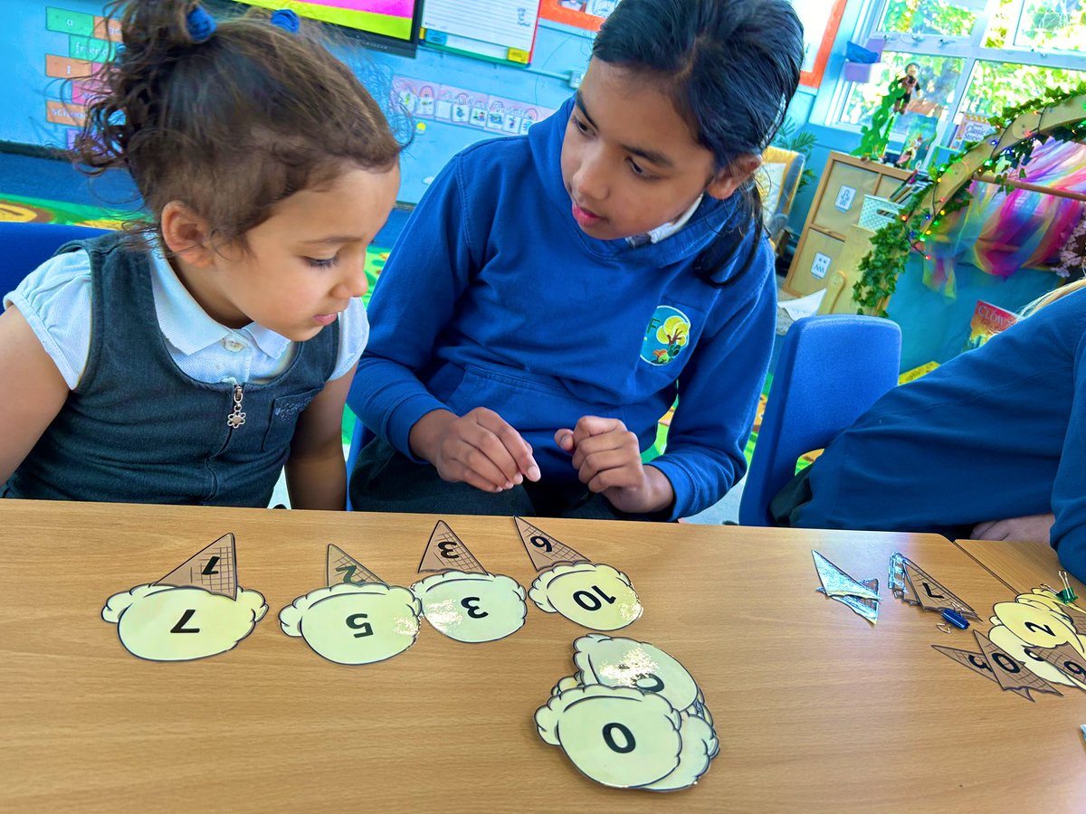 LeaForest_MissC's tweet photo. It was lovely to see our year 6 mentors in action today supporting year 1 during their lunch break 😊. @Lea_Forest_HT @lea_forest_aet @LFP_Dep https://t.co/n7nJ2eZ49m