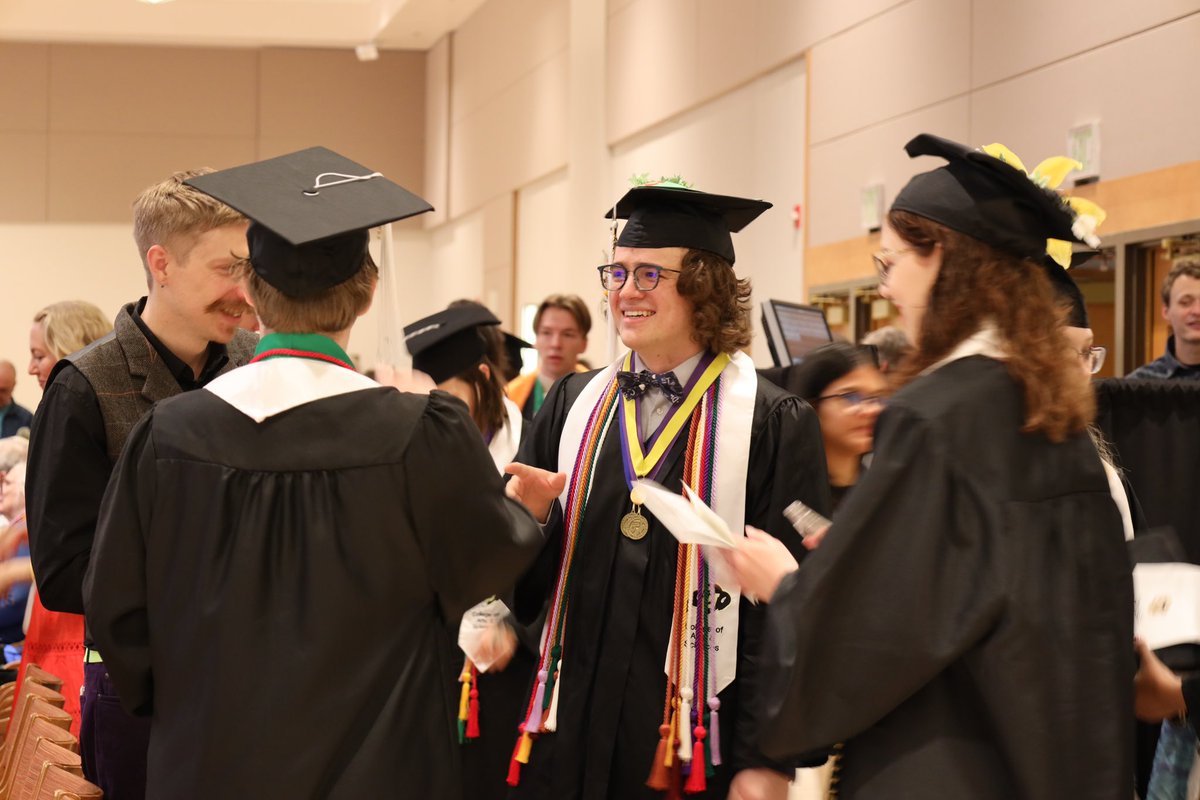 Graduating physics and engineering physics Buffs! 🎓⚛️ Don’t forget to RSVP for the Spring Physics Recognition Ceremony. We can’t wait to celebrate with you! 🥳 More info ⤵️ colorado.edu/physics/academ…