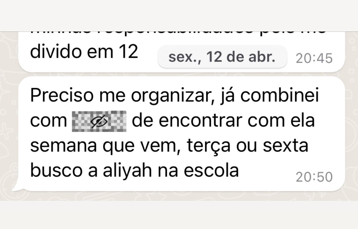 Yemojazz's tweet photo. É gente, o DJ DANDAN não cumpriu a própria palavra, deve ter se enrolado em um dos seus 12 afazeres que não inclui as próprias filhas. 

Eu nem desejo mal para um homem que no dia dos pais tem que ligar para os próprios filhos porque se depender do contrário, não acontece! https://t.co/JgyVNcGgJN
