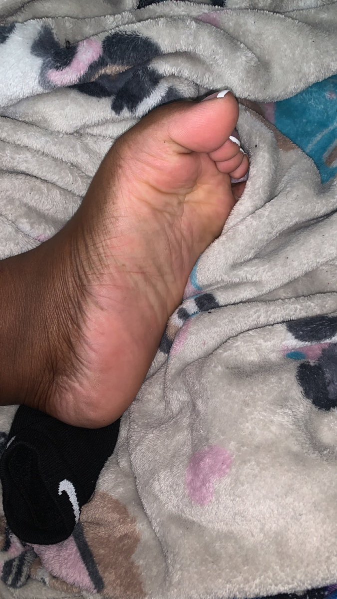 white betas come to mommy whores ✨

Findom Paypig bnwo Footworship ebonysoles