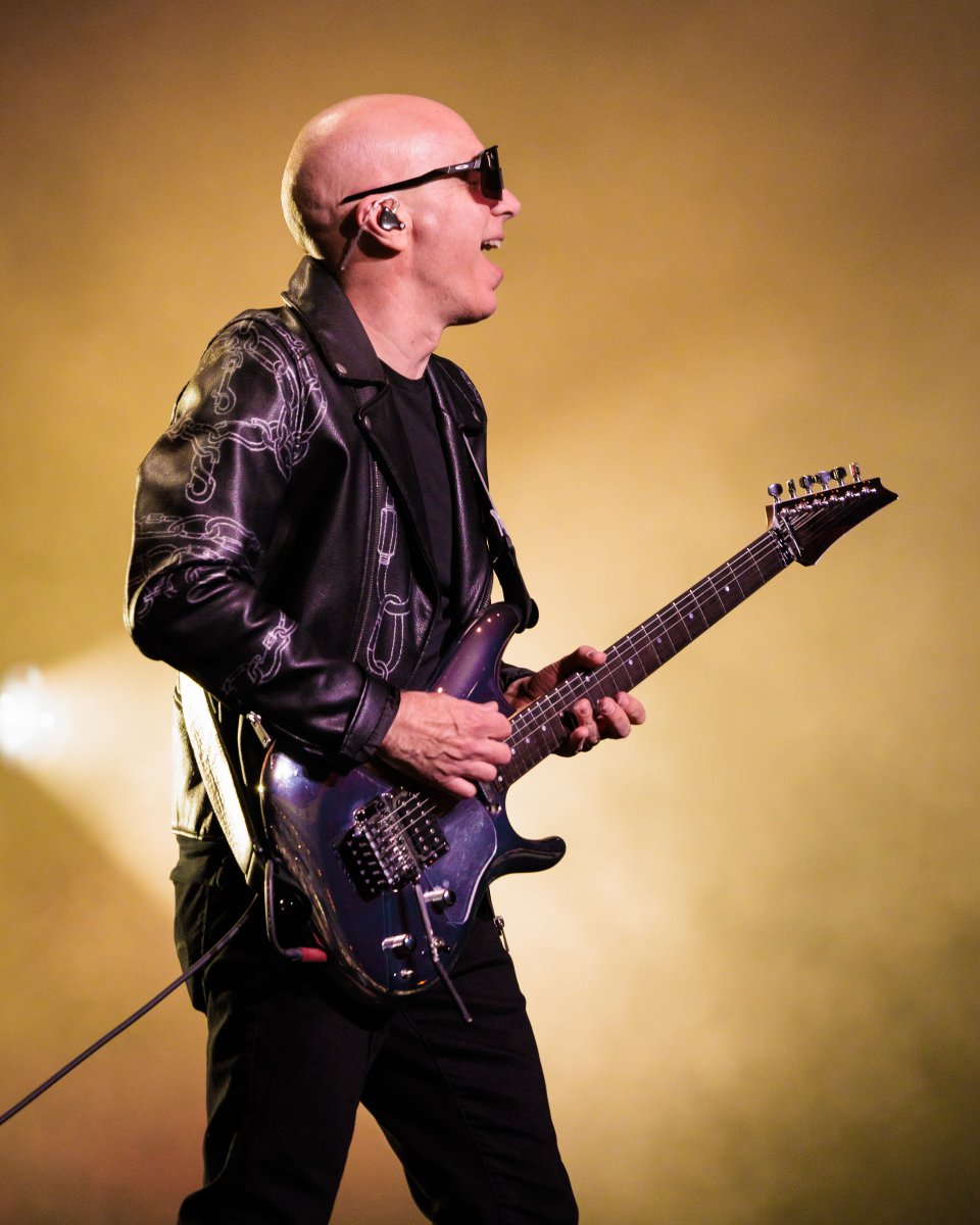 chickenfootjoe tweet picture