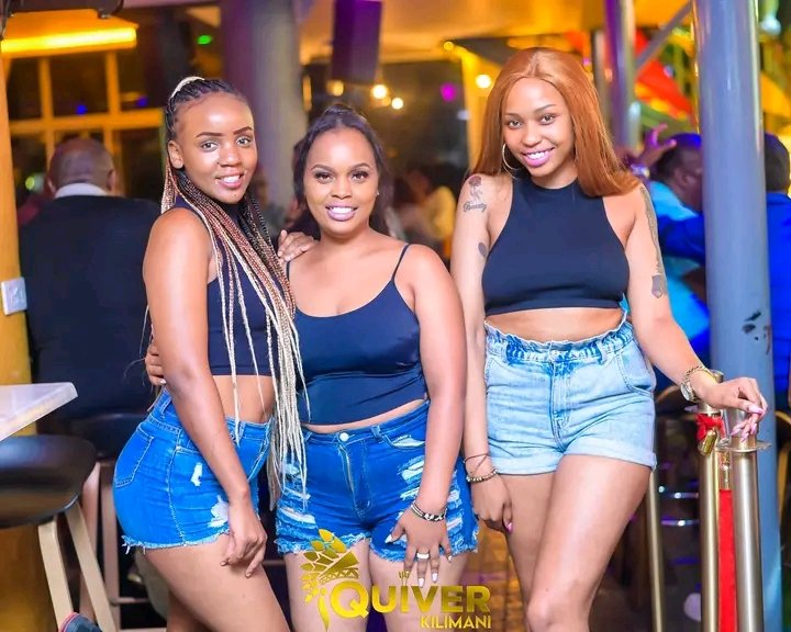 QuiverLounge's tweet photo. Friday 🔥🔥🔥🔥🔥 vibes https://t.co/ZVs8bpSH3s
