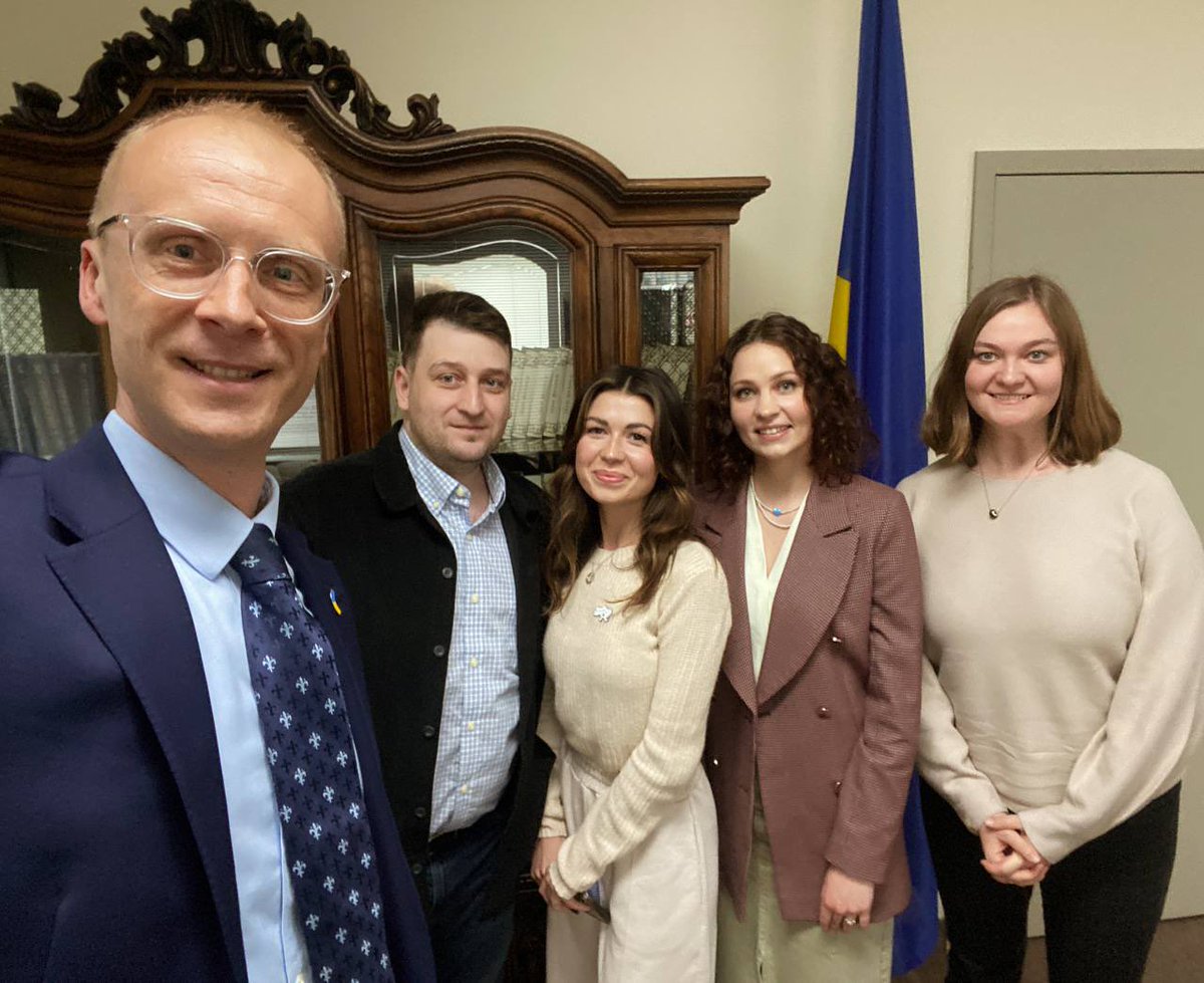 <a href="/SecondFrontUA/">Second Front Ukraine Foundation</a> had the opportunity to meet with <a href="/OlehNikolenko_/">Oleh Nikolenko 🇺🇦🇨🇦</a>, the newly appointed Consul General of Ukraine in Toronto 🇺🇦🇨🇦