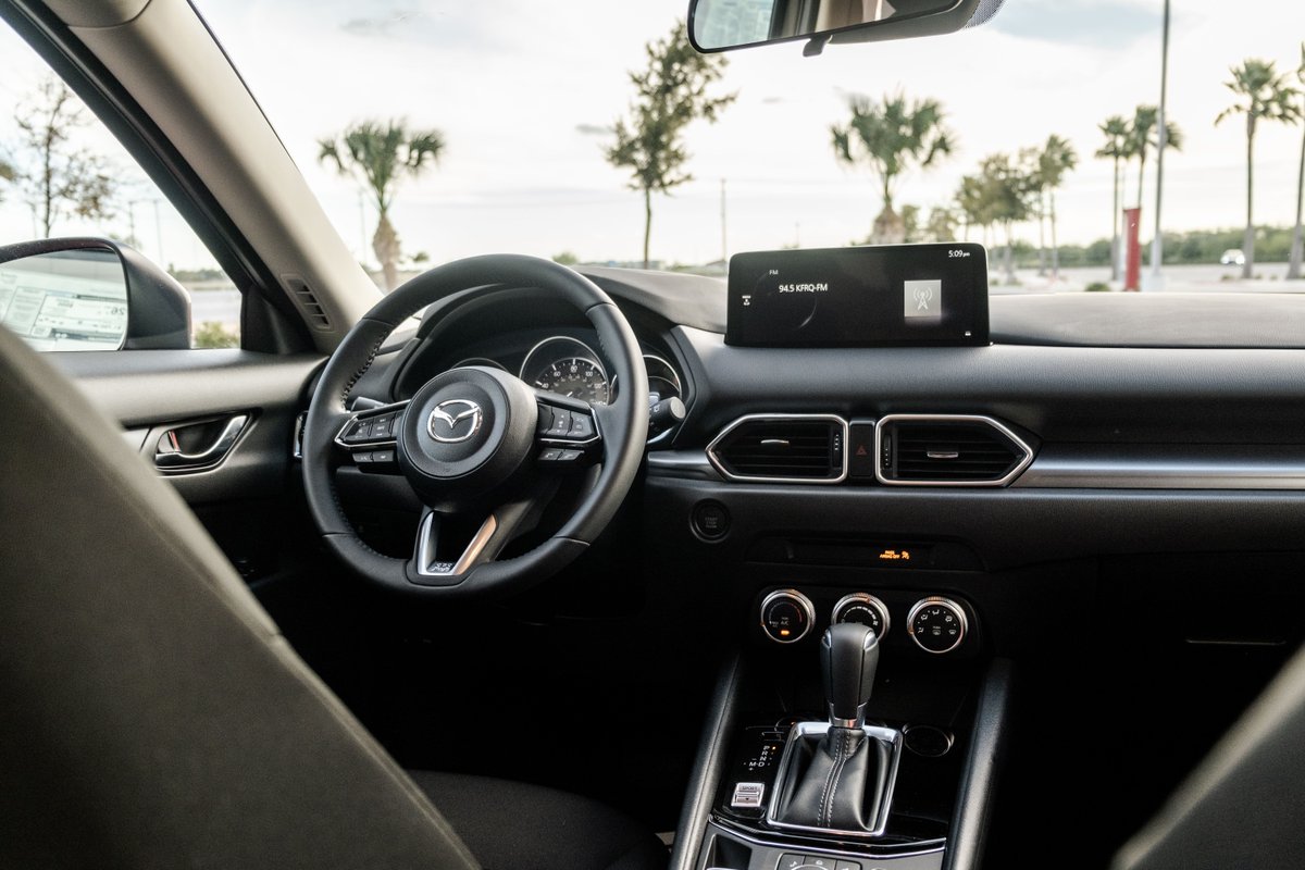 bertogdenmazdam's tweet photo. Discover why the Mazda CX-5 is the perfect partner for exploration. 

Why buy from #BertOgdenMazda? We make it simple. 🌿 Call 956-622-4044 today or learn more about us online. https://t.co/0EJyZc73fo

Vehicle pictured: 2023 #MazdaCX5. #DaleGas #vackarstadium https://t.co/TyESkqi3YX