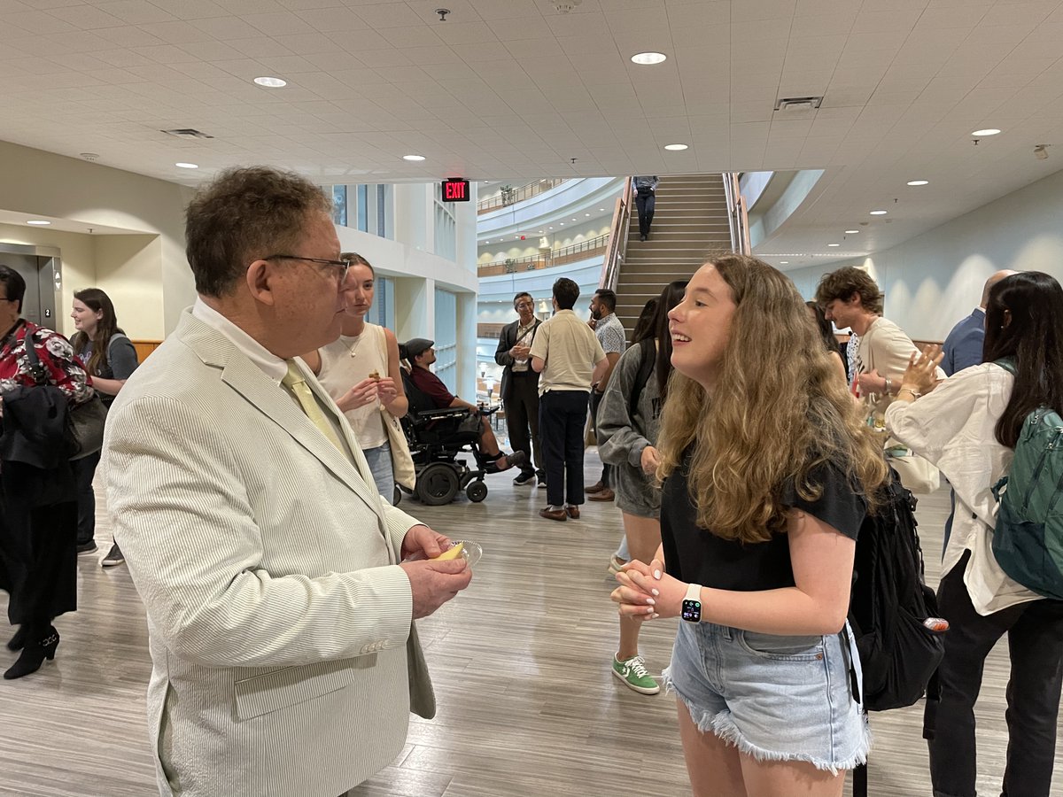 Thank you @StephenGPost for an enlightening lecture on 'Dignity for Deeply Forgetful People' at last night's Annual DeBakey Lecture! Your insights shed light on the importance of compassion and respect in healthcare.

#Compassion #Empathy #MedicalHumanities #StephenGPost