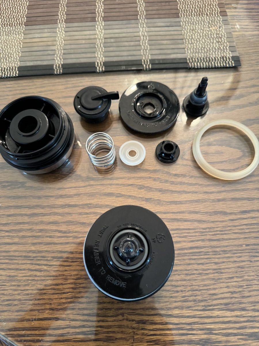 lextech's tweet photo. @Thermos I have owned three of these twist tops for several years. The mechanisms are broken and worn out and there is nowhere to find replacements. My family has had thermos back to the 70s and the products always lasted. Is there no way to get support and get parts for these? https://t.co/QkMg2QMIkM