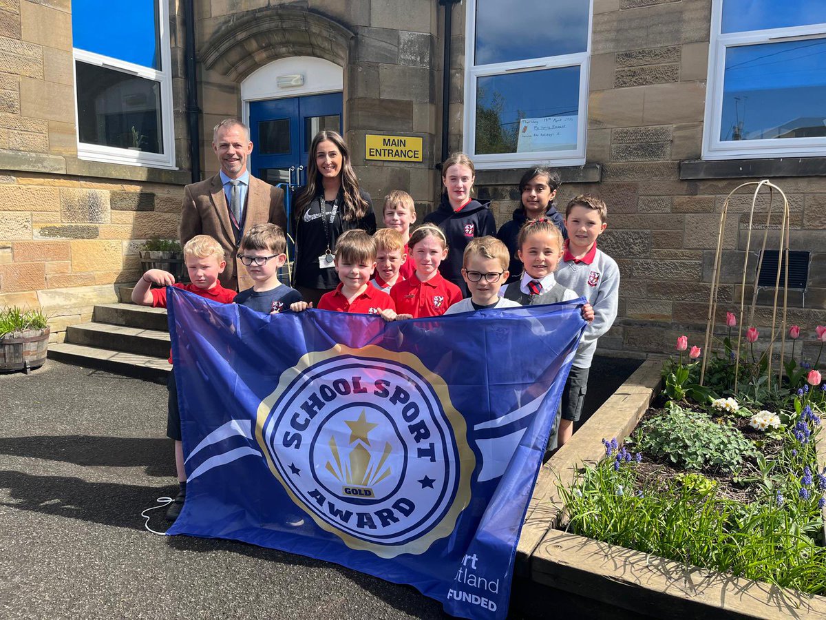 Giffnock PS tweet media