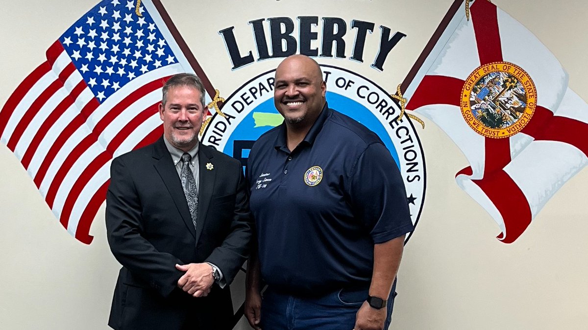 Thank you, Senator @csime90, for taking the time to visit Liberty CI and speaking to our hard-working staff. Your support of us and our mission is appreciated!