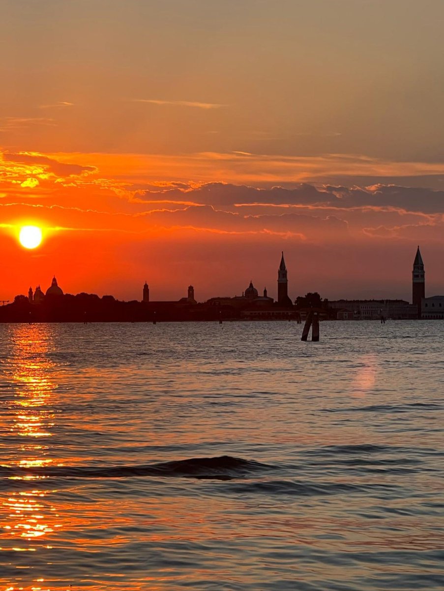 Venezia al tramonto 🤩🤩🤩