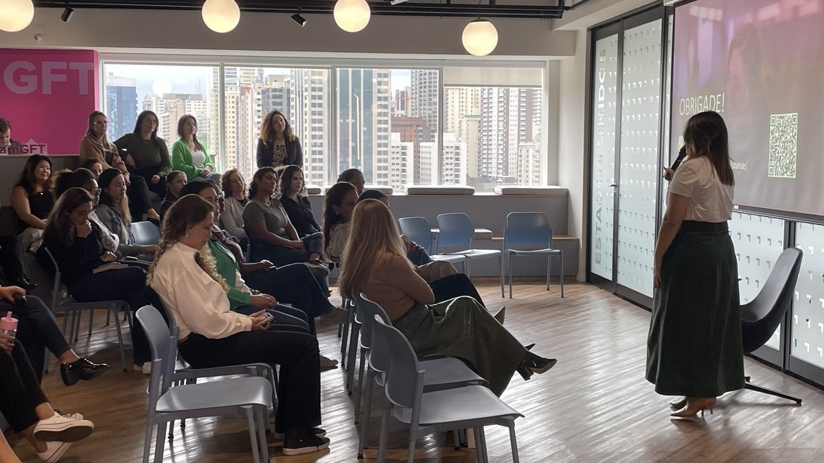gft_br's tweet photo. Ontem, tivemos um bate-papo muito especial do Projeto Elas aqui na GFT Brasil, com uma palestra da Soraya Bahde, diretora de Gente & Transformação na Alelo, sobre Segurança Psicológica no trabalho. Confira as fotos!
#GFTBrasil #Equidade #Alelo #ProjetoElas https://t.co/aGBUKItigd