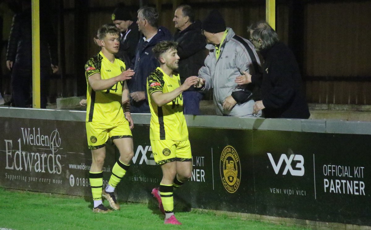 GerryHunt19's tweet image. A vitally important win for @tivertontownfc last night in their battle to avoid relegation; @jackricey_, one of the two goal scorers, enjoyed receiving the adulation of the crowd as well as hugs from those two club legends @vivcurtis and @tivvygirl. 
@swsportsnews