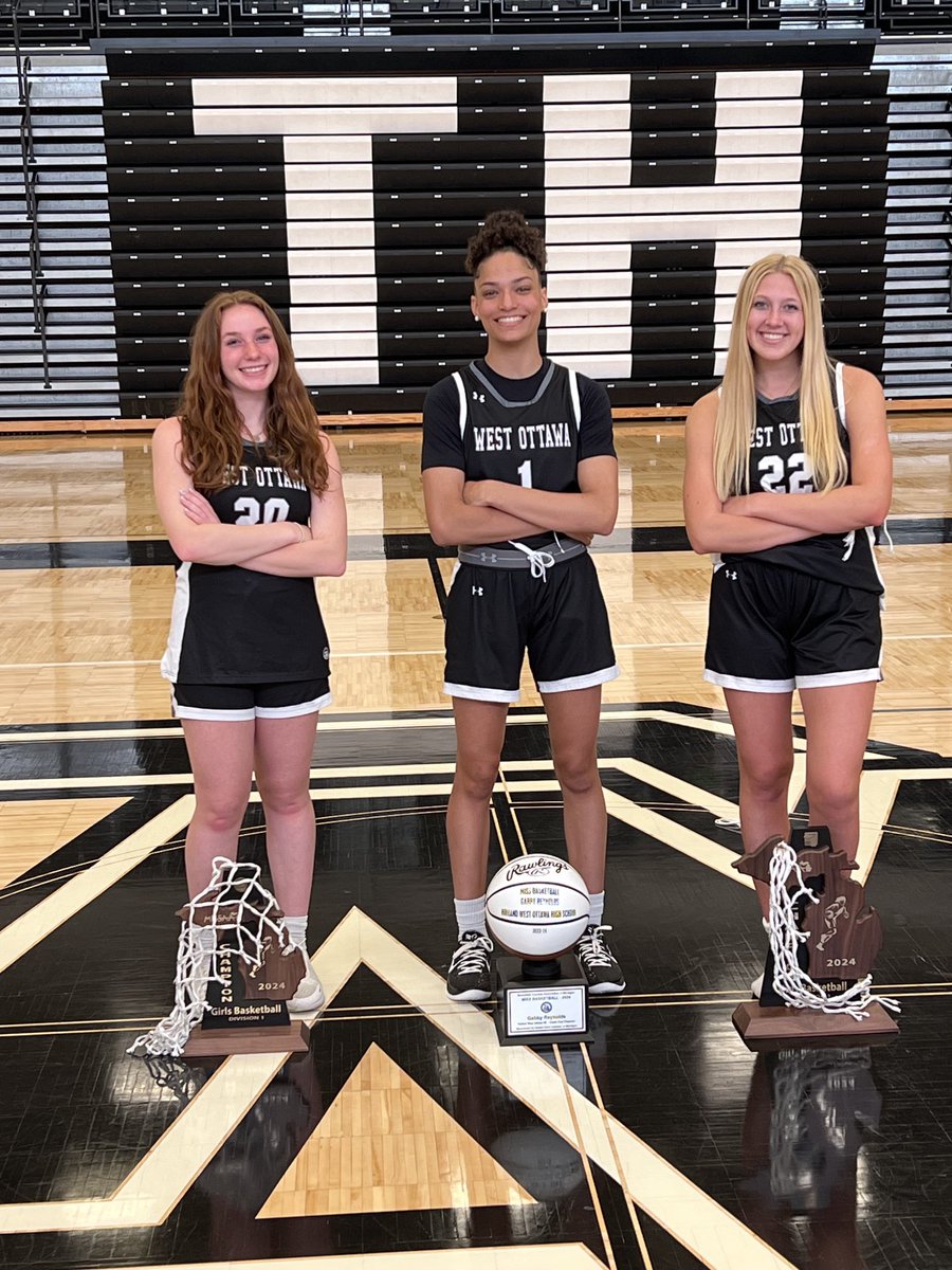 Congratulations to Gaby Reynolds for being named to the Detroit News Girls Basketball Dream Team