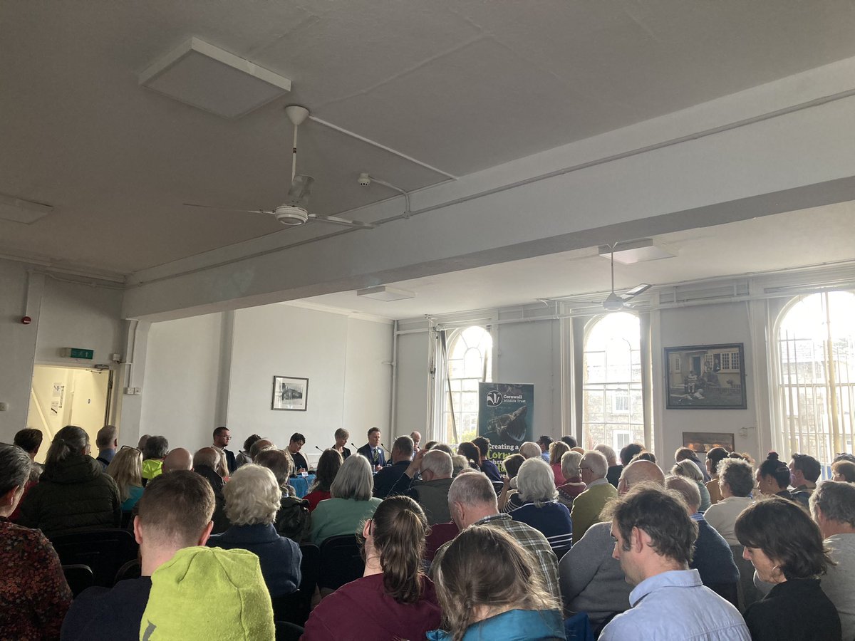 Full house at @CwallWildlife nature hustings for Camborne and Redruth parliamentary constituency. Brilliant to hear people asking for change in our HQ’s patch.