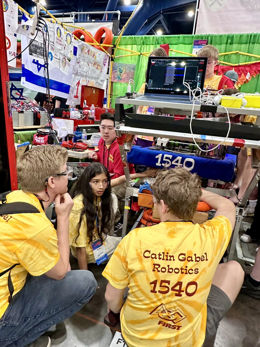 Prashant Shah (@prashantpdx) on Twitter photo At <a href="/FRCTeams/">FIRST Robotics Competition</a> in Houston #morethanrobots <a href="/sanashahpdx/">Sana Shah</a> At <a href="/FRCTeams/">FIRST Robotics Competition</a> in Houston #morethanrobots <a href="/sanashahpdx/">Sana Shah</a>