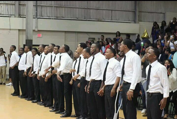 coordiNATE89's tweet photo. Officially hit 10 years in. #UAPB #GammaD #BloodyAF https://t.co/1Qu6dzepaU